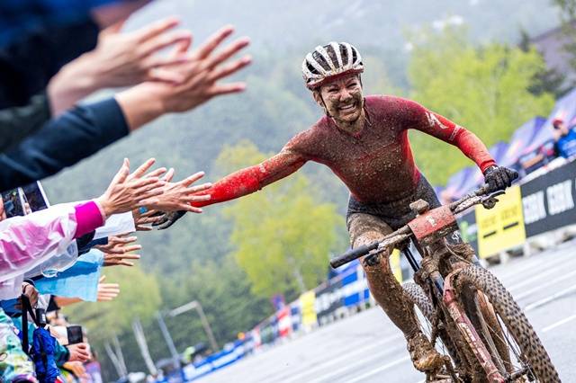 2026 WHOOP UCI 마운틴바이크 월드시리즈 2관왕을 달성한 스위스 시나 프레이. /사진=2026 WHOOP UCI 마운틴바이크 월드시리즈 제공