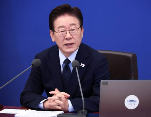 이재명 대통령이 6일 청와대에서 열린 국무회의 겸 비상경제점검회의에서 발언하고 있다. (사진=연합뉴스)