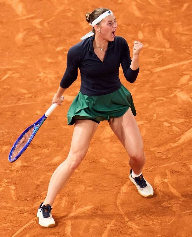 2026 마드리드 WTA 1000 챔피언 마르타 코스튜크. 마드리드오픈
