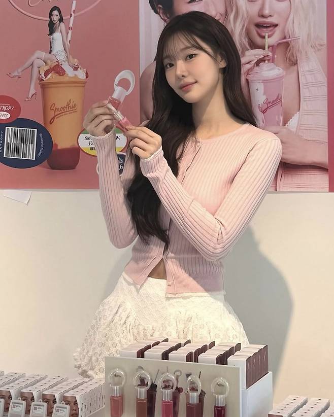 인스타그램 @youseeany