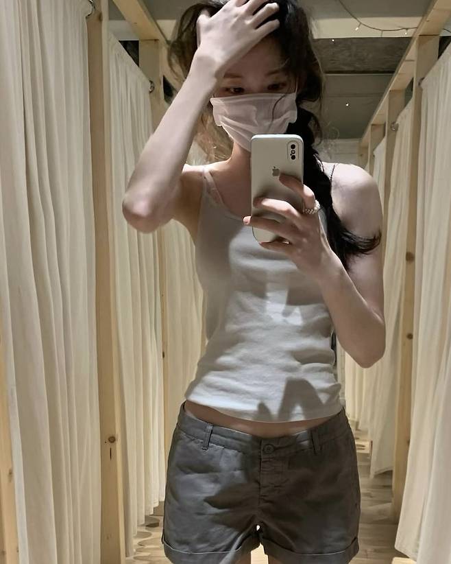 인스타그램 @yoonjiiii