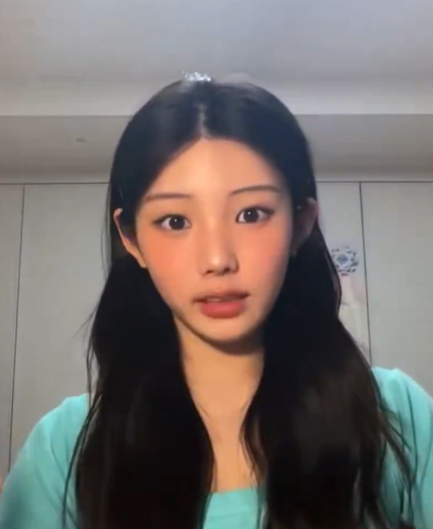 아일릿 원희 라이브 화면 캡처.