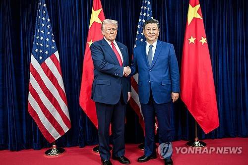 트럼프 미국 대통령과 시진핑 중국 국가주석 [UPI=연합뉴스 자료사진]