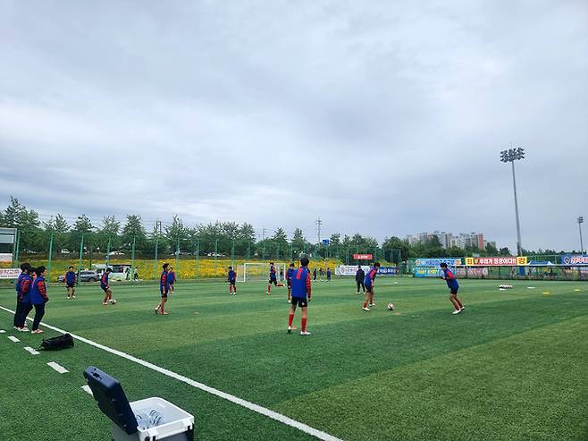 ▲ 전국 고등학교 축구 유망주들이 총출동하는 국내 최고 권위의 고교 축구대회가 경북 안동에서 막을 올린다.