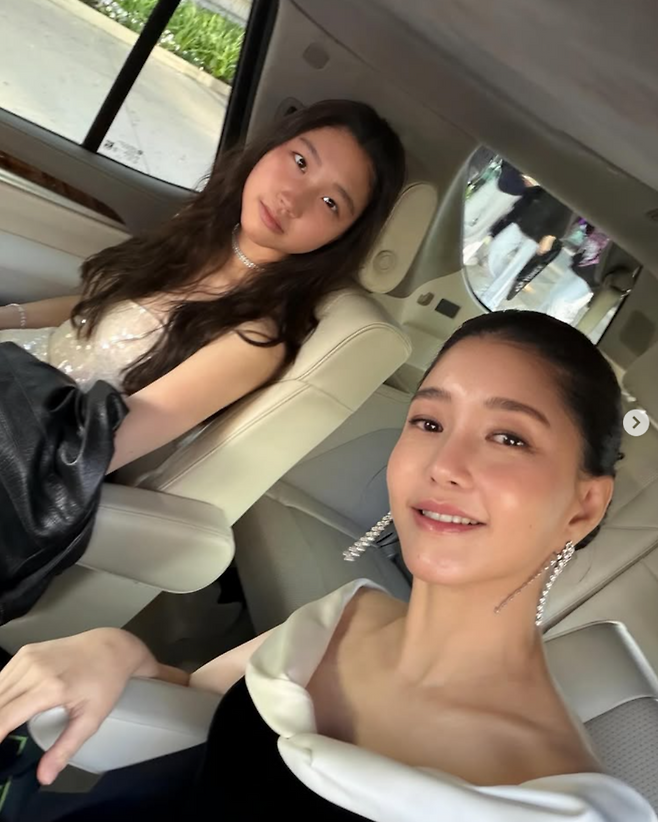 사진ㅣ김희영 SNS