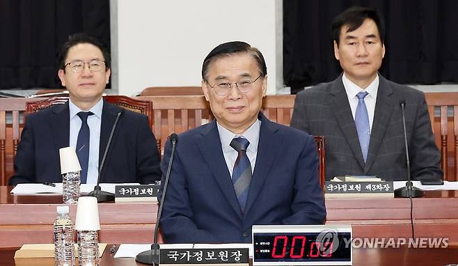 이종석 국정원장, 국회 정보위원회 전체회의 출석 (서울=연합뉴스) 황광모 기자 = 이종석 국정원장이 7일 서울 여의도 국회에서 열린 정보위원회 전체회의에 출석해 있다. 2026.5.7 [공동취재] hkmpooh@yna.co.kr