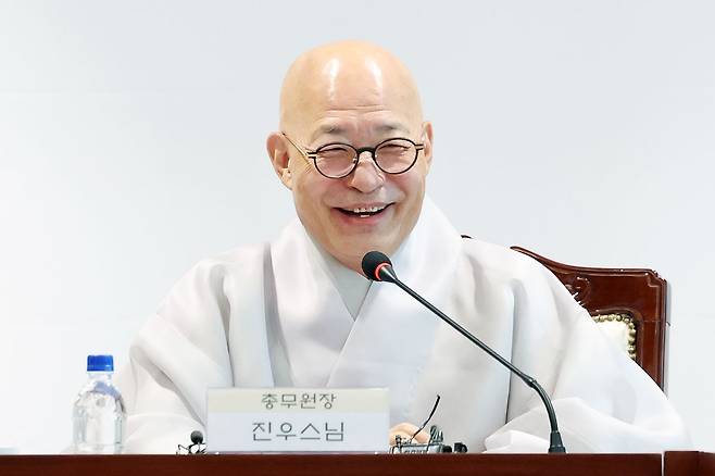 진우 총무원장은 “현대인은 정보는 많아졌지만 지혜는 부족하다”고 지적했다. [뉴시스]