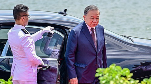 스리랑카 국빈 방문한 또 럼 베트남 서기장. 연합뉴스