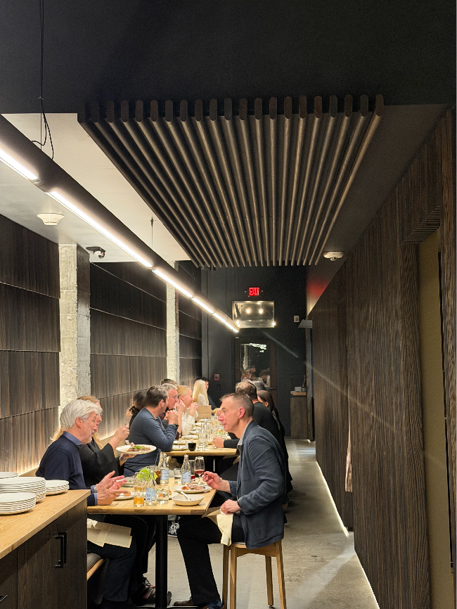 Tomo Seattle is fully booked even on a weekday evening. (Hong Yoo/The Korea Herald)