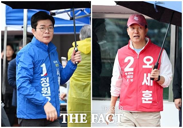 정원오 더불어민주당 서울시장 후보(왼쪽) 오세훈 국민의힘 서울시장 후보가 지난 3일 오전 서울 용산구 효창운동장에서 열린 서울특별시장기 축구대회 개회식에 참석하고 있다. /남용희 기자