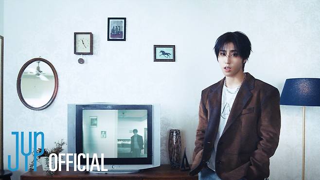 A still from Han of Stray Kids' solo track, ″back to life,″ a part of the band's self-produced content series, ″Skz-Project″ [JYP ENTERTAINMENT]