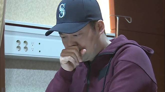 눈부신 조명 뒤에서 마주한 체력의 임계점은 그가 짊어진 성공의 하중을 실감케 한다. MBC ‘나 혼자 산다’ 화면 캡처