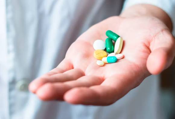미노사이클린은 어지럼증과 메스꺼움, 두통, 피로감, 피부 민감성 증가 등의 부작용을 유발할 수 있다.사진은 본 기사 내용과 무관. [사진=픽사베이]