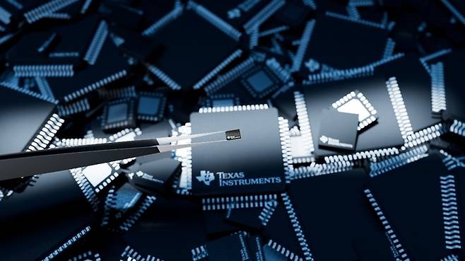 텍사스인스트루먼트(TI)의 NPU 통합 MCU 이미지(사진=TI)