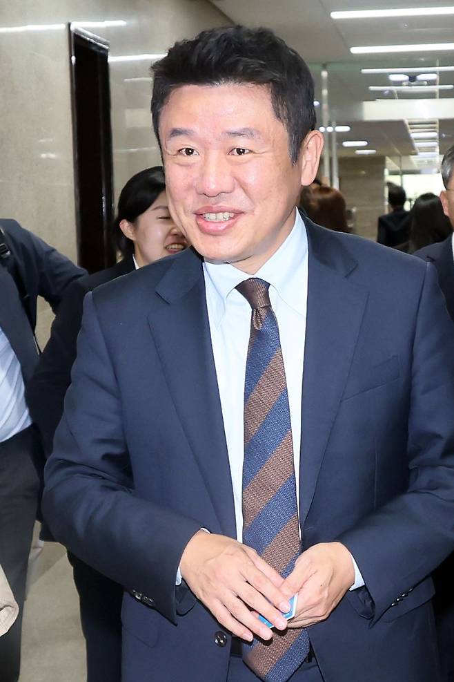 경기 평택을 재선거에 출마하는 국민의힘 유의동 후보가 12일 '황현희의 불편한 여의도'에 출연한다. 연합뉴스
