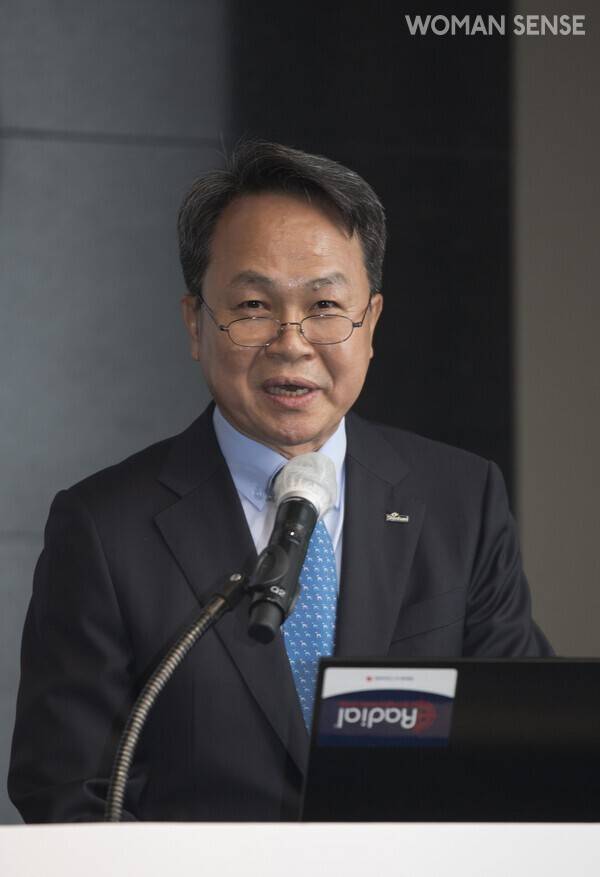 진옥동 신한금융지주 회장. 사진=이종현(이오이미지)