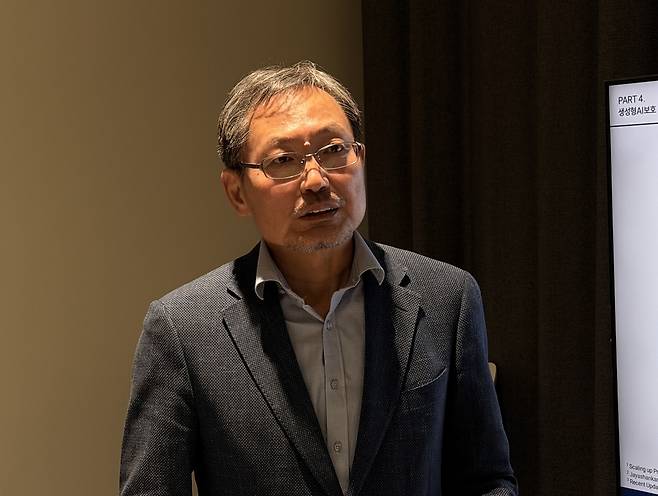 천정희 서울대 교수 천정희 서울대 교수가 연합뉴스와 인터뷰하고 있는 모습. [권하영 촬영]