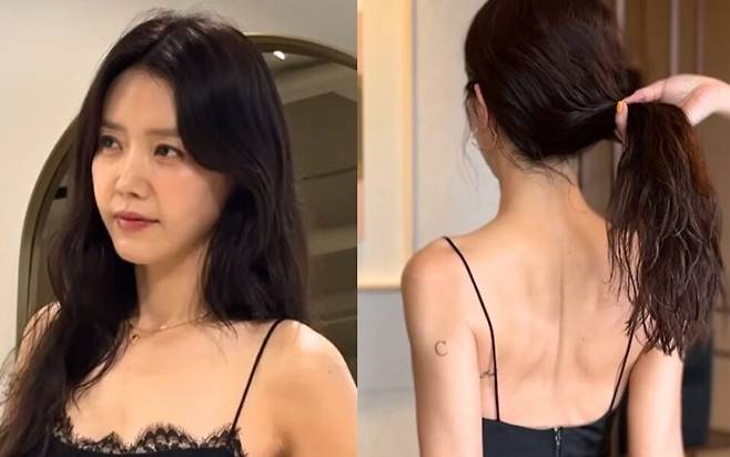 배우 채정안이 영화제 당일 검정색 드레스를 입고 탄탄하게 갈라진 등근육을 뽐내고 있다. 사진=유튜브 채널 '채정안TV'