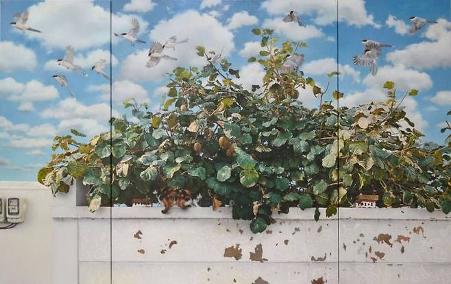 조현정, 키위나무, 2025, Oil on linen, 116.8x181cm. 호리아트스페이스