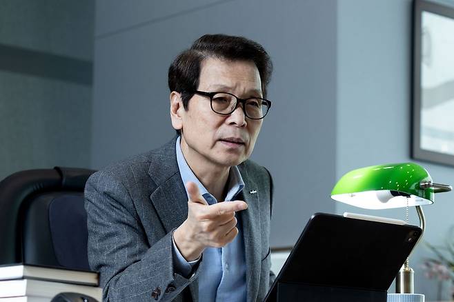 배재규 한국투자신탁운용 사장이 서울 영등포구 여의도에서 중앙일보와 인터뷰를 하고 있다. 장진영 기자.