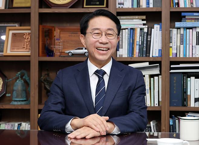 국회의장 선거 나서는 조정식 의원 인터뷰/ 사진=연합뉴스