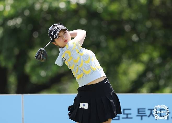 두산 매치플레이에서 2023년 준우승, 2024년 우승을 차지했던 박현경의 깔끔한 티샷 모습. KLPGA 제공