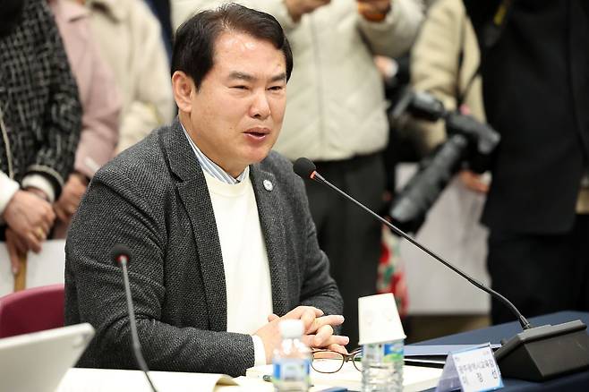 이정선 광주시교육감이 지난 1월 25일 광주 서구 김대중컨벤션센터에서 열린 광주전남 행정통합 특별법 제정을 위한 간담회에서 발언하고 있다. 뉴스1