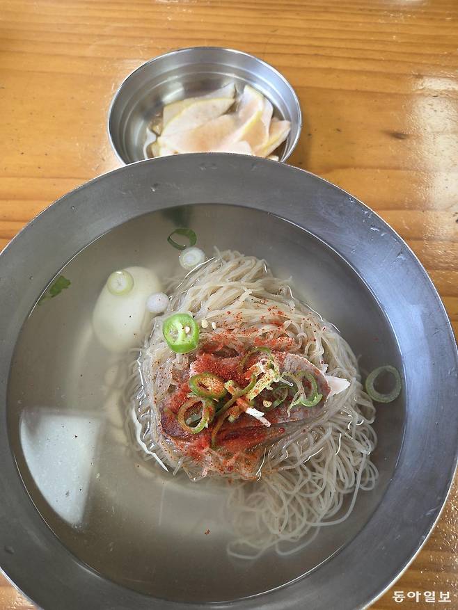 의정부 계열 ‘을지면옥’ 평양냉면. 이설 기자 snow@donga.com