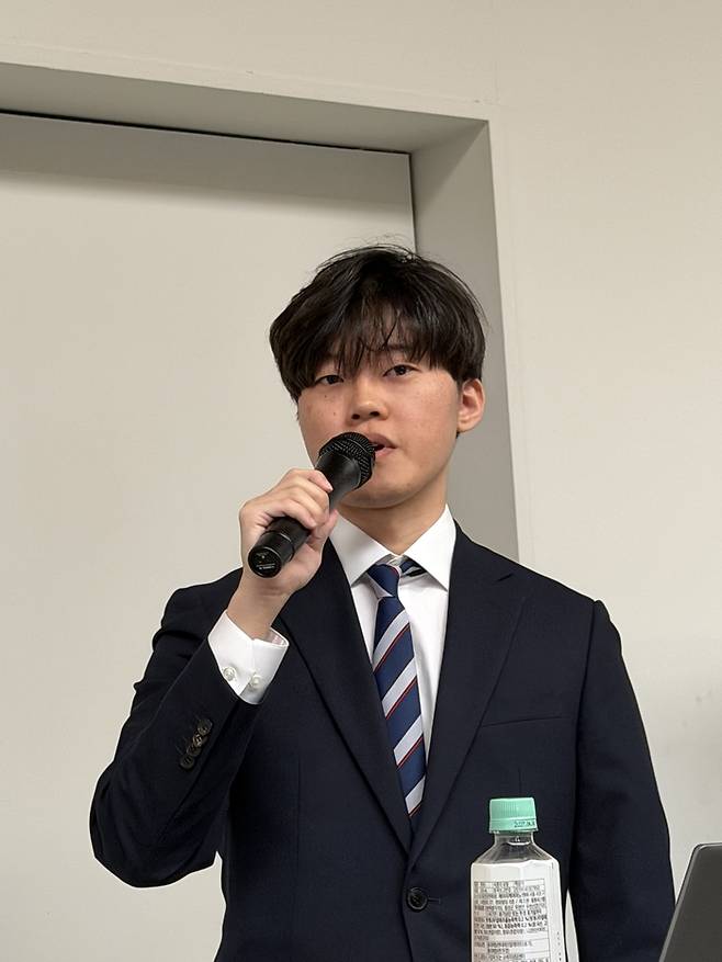 설명하고 있는 이승현 호시노 리조트 글로벌 마케팅 매니저 / 사진=권효정 여행+ 기자