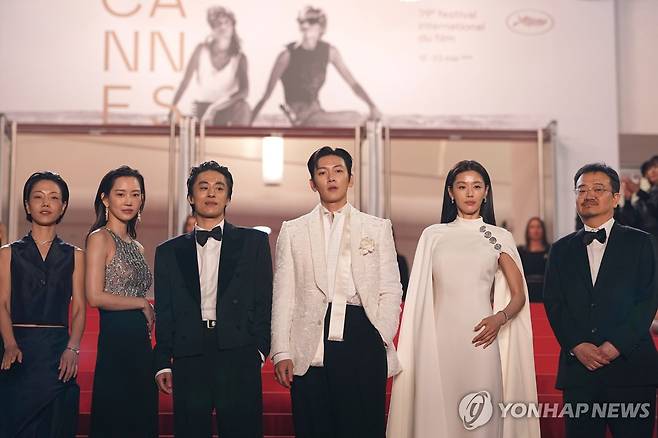 칸영화제 '군체' 레드카펫 [AP=연합뉴스. 재판매 및 DB 금지]