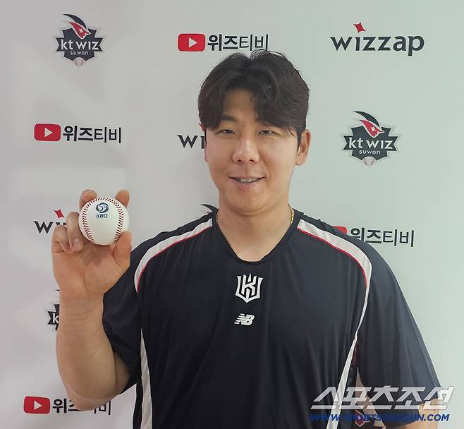 히어로 인터뷰에 임한 이정훈. 김영록 기자