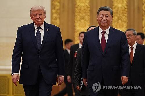 도널드 트럼프 미국 대통령(왼쪽)과 시진핑 중국 국가주석 [AFP 연합뉴스 자료사진. 재판매 및 DB 금지]
