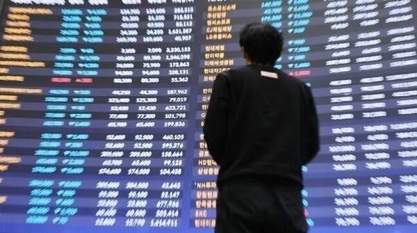 투자자금이 AI 반도체 시장의 주도권 변화 가능성에 베팅하고 있다. [출처=연합뉴스]