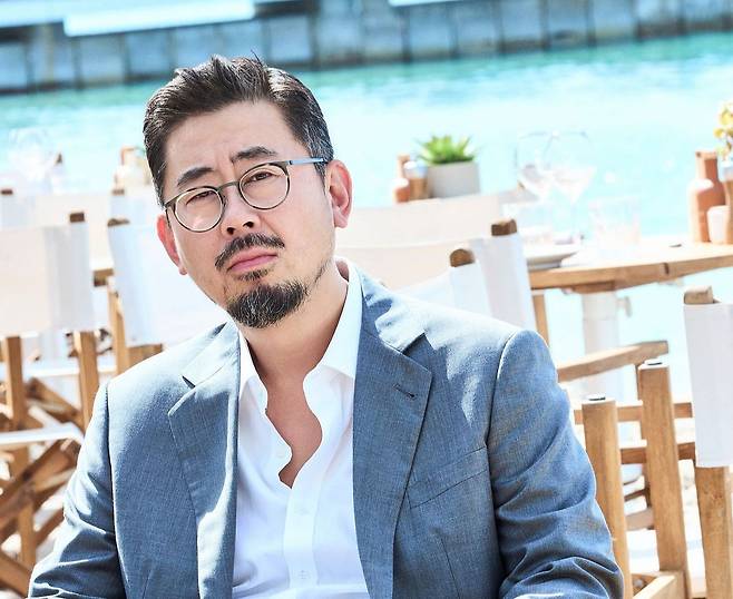 영화 '호프' 나홍진 감독이 18일(현지시간) 제79회 칸국제영화제가 한창인 프랑스 남부도시 칸 해변에서 한국 취재진을 만났다. 사진 플러스엠 엔터테인먼트