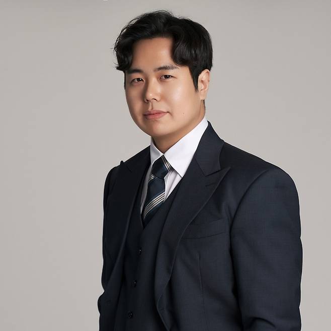우강일 법률사무소, 우강일 대표 변호사
