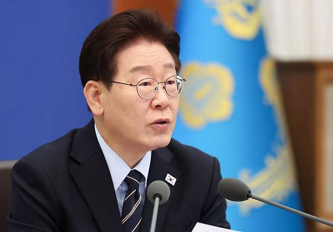 이재명 대통령이 20일 청와대에서 열린 제22회 국무회의 겸 제9차 비상경제점검회의에서 발언하고 있다. 청와대통신사진기자단