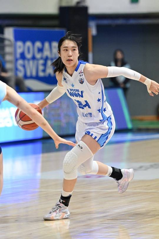 우리은행에서 뛴 2025-2026시즌 이다연의 경기 모습. / 사진=연합뉴스