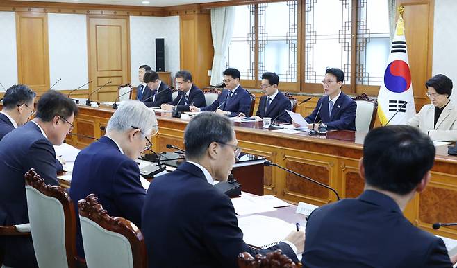 김민석 국무총리가 20일 오전 서울 종로구 정부서울청사에서 열린 제2차 공명선거 관계장관회의에서 발언하고 있다. [연합뉴스]