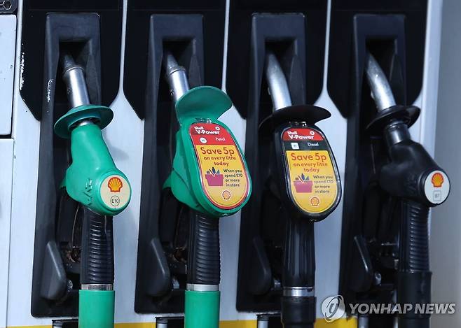 런던 한 주유소 [EPA=연합뉴스 자료사진. 재판매 및 DB 금지]