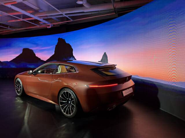 BMW 액설런스 라운지 2026에 전시된 'BMW 콘셉트 스피드탑' (사진=지디넷코리아)