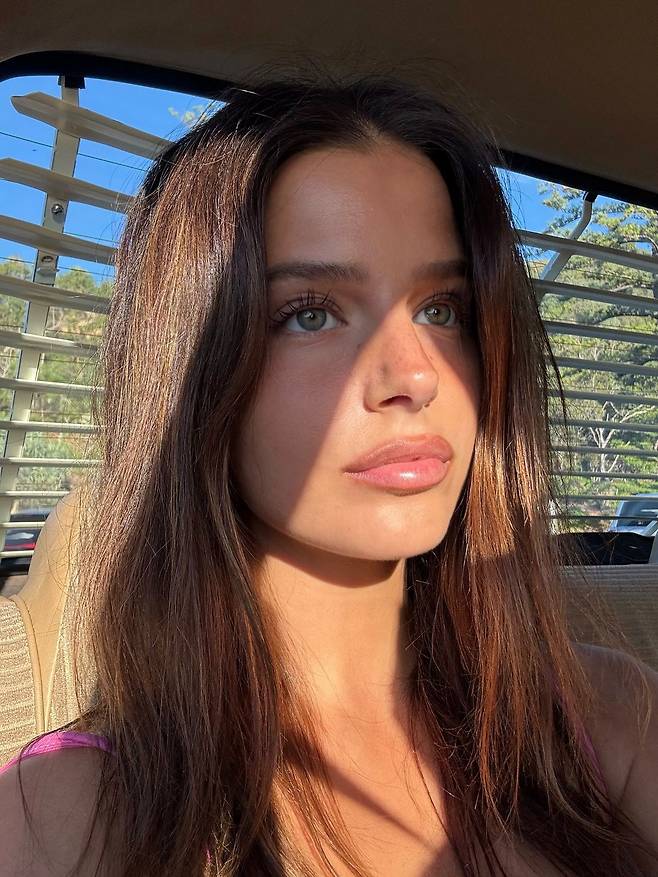 @stephmandich