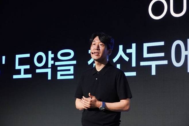 김동훈 NHN클라우드 대표가 26일 오전 서울 중구 더플라자호텔에서 진행된 기자간담회에서 발표하고 있다. NHN클라우드