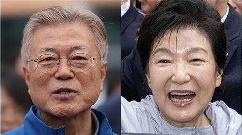 문재인(왼쪽) 전 대통령과 박근혜 전 대통령 [연합뉴스 자료사진]