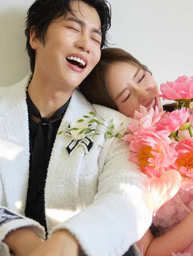 가수 신지, 문원 웨딩화보