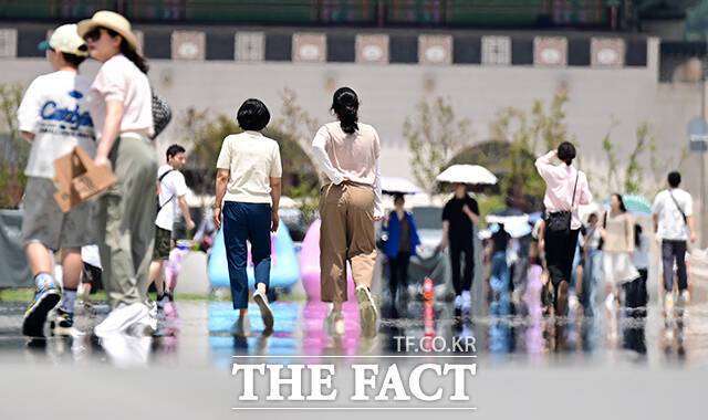 우리나라 근로자의 세금 부담 수준이 모든 소득 구간에서 경제협력개발기구(OECD) 평균에 비해 크게 낮은 것으로 1일 나라살림연구소 조사 결과 드러났다. /남윤호 기자