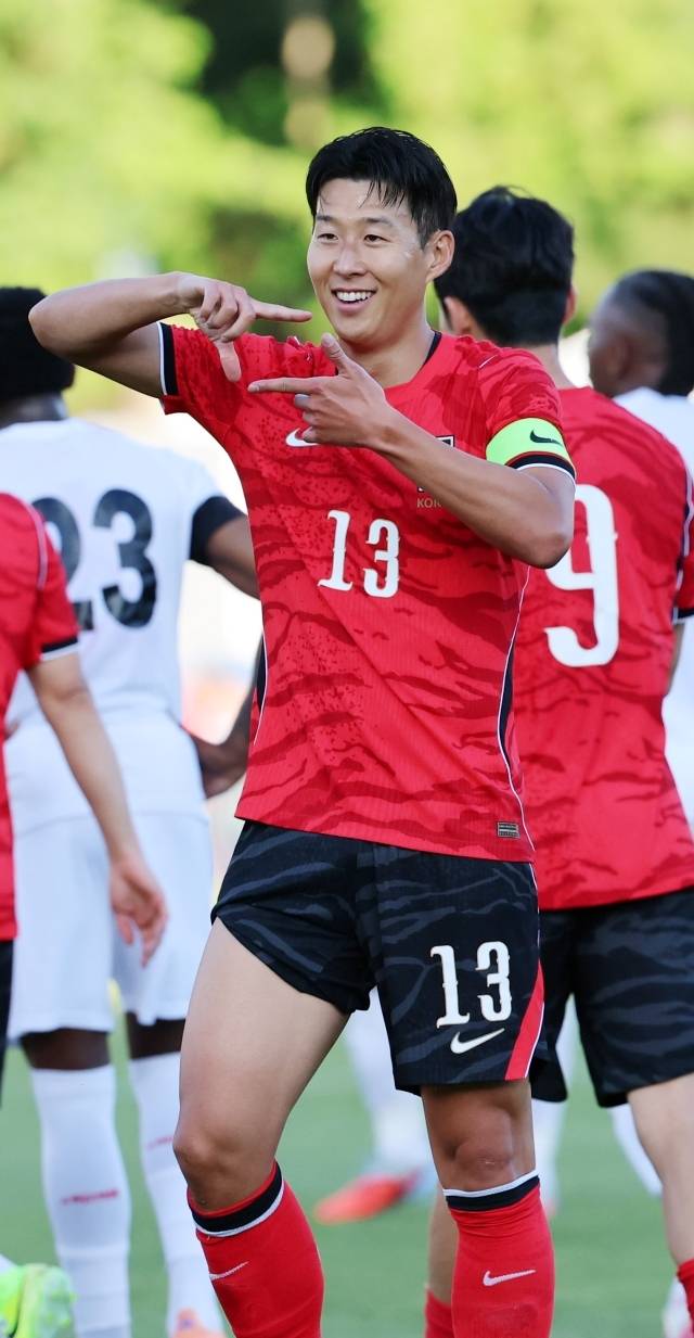 5-0 대승, 그만큼 더 기쁜 건 ‘캡틴 SON’ 손흥민의 멀티골 소식이다. 사진=연합뉴스 제공