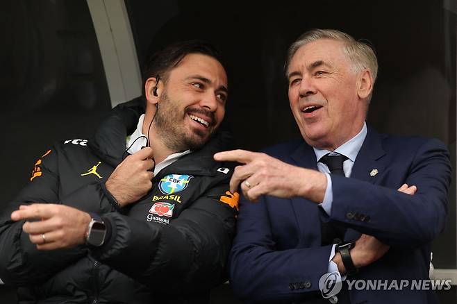 카를로 안첼로티(오른쪽) 감독과  다비데 안첼로티. [Getty Images via AFP=연합뉴스]
