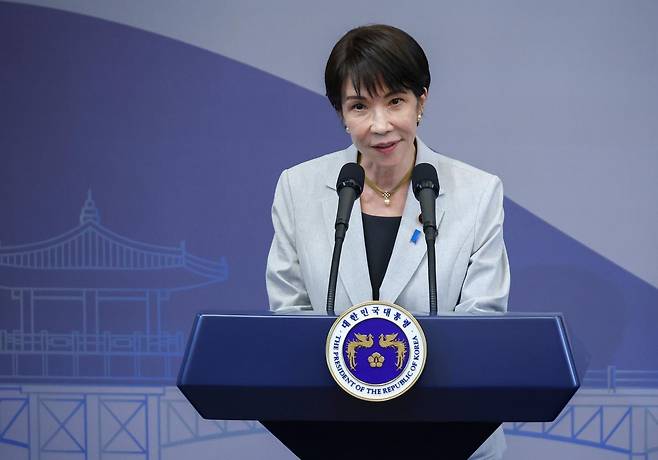 다카이치 사나에 일본 총리가 19일 경북 안동시 한 호텔에서 한일 공동언론발표를 하고 있다. 2026.05.19 뉴시스