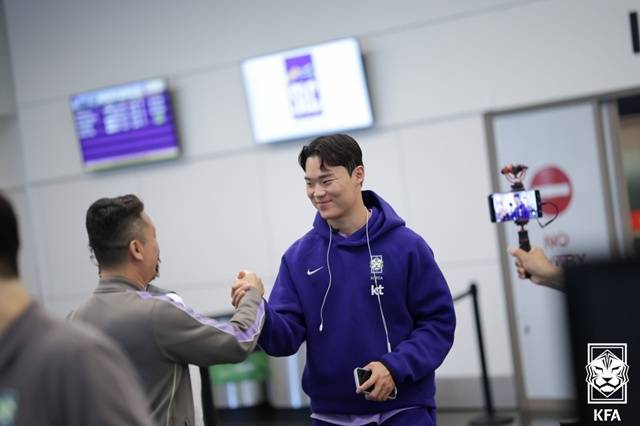 오현규(오른쪽). /사진=대한축구협회 제공