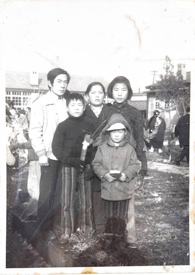 박찬대 인천시장 당선인 가족. 사진=박찬대 캠프 제공